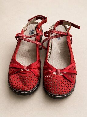 Jambu Cherry Blossom Red Nubuck Leather Mary Janes Comfort Flats 8.5